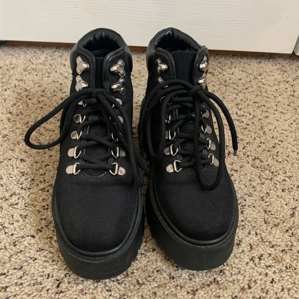 Steve Madden Platform Ankle Boots - Picture 2 of 6